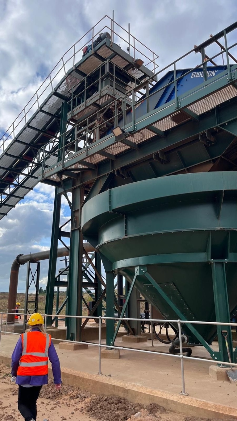 MI-F - 1728379057631.jpg